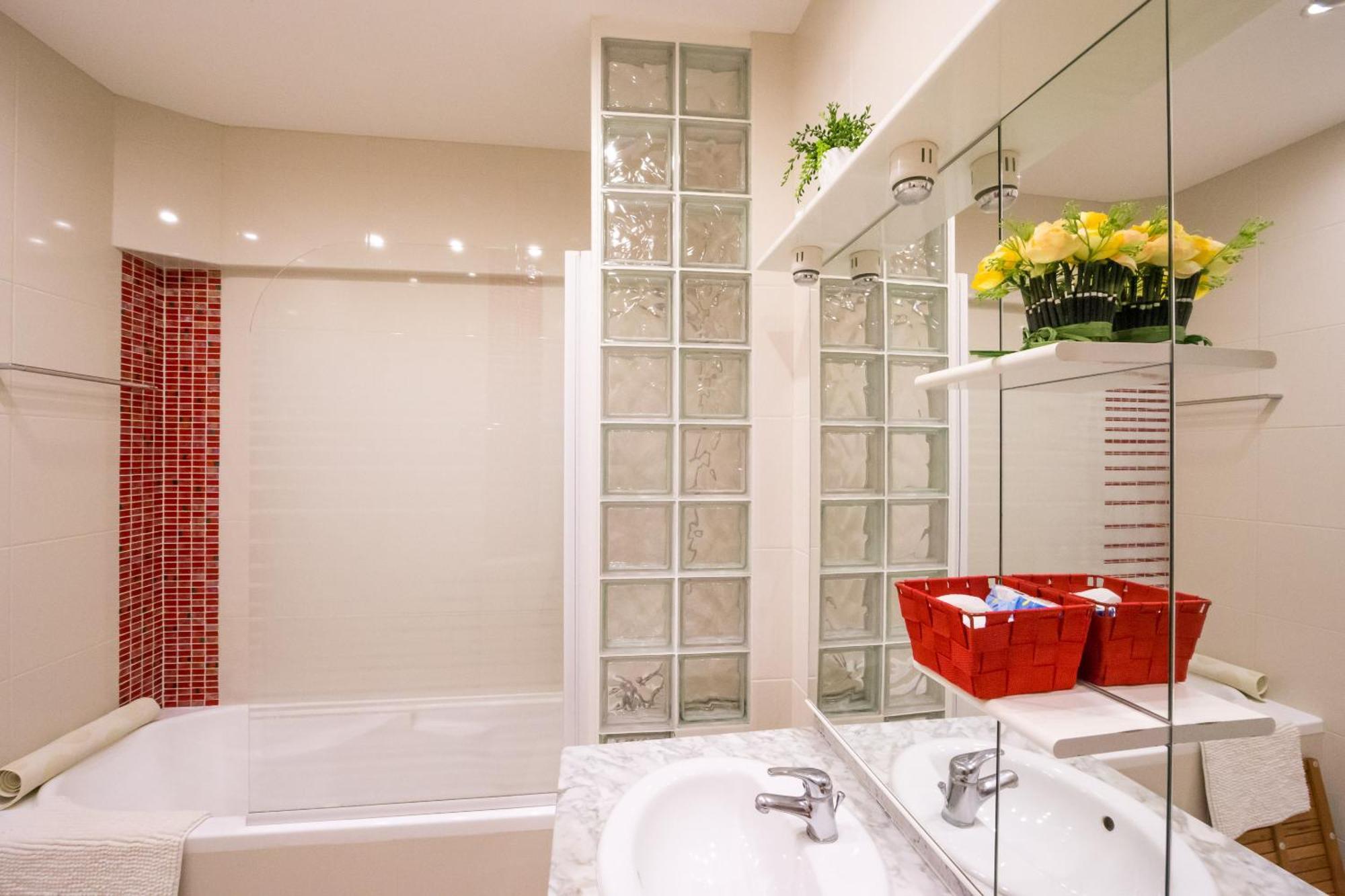 Residence Beaune Sweet Home, 4 Appartements D'Exception Avec Parking Inclus Beaune (Cote d'Or) Quarto foto